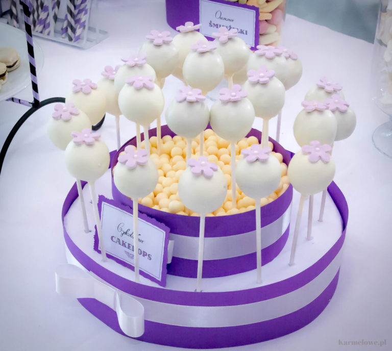 Tort z cakepops